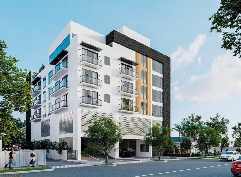 2035 Monroe