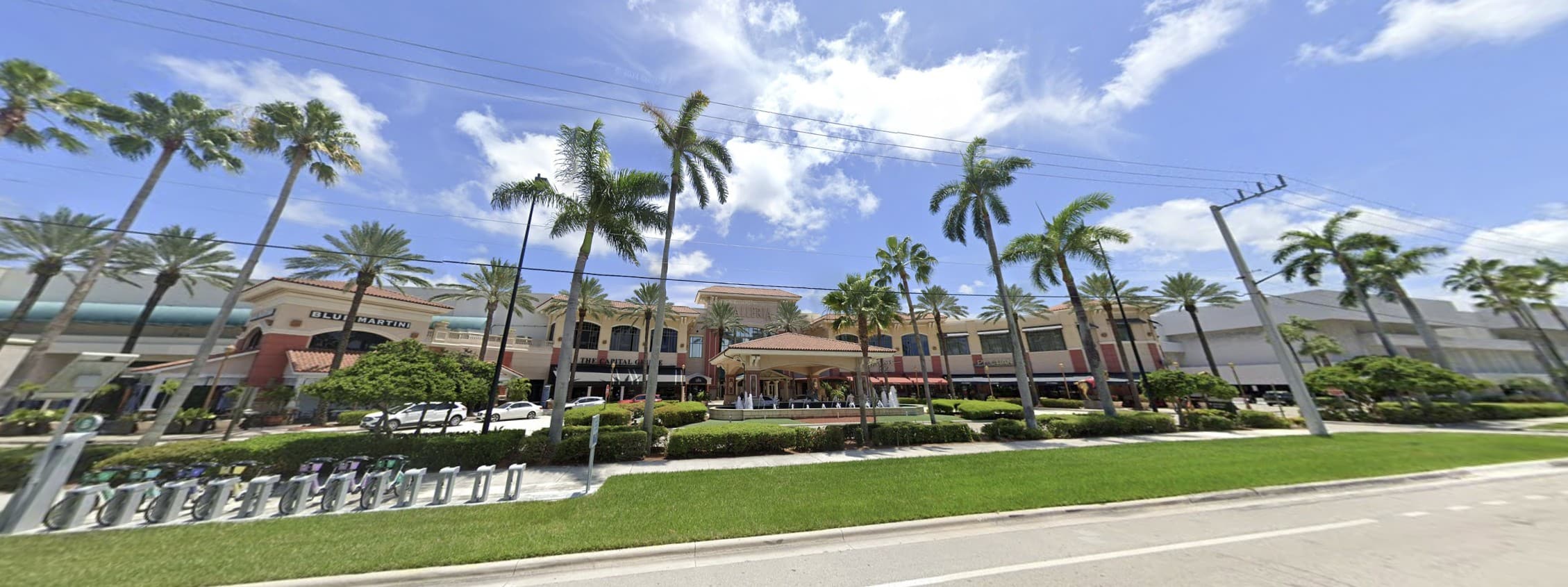 The current state of the Galleria Mall at 2414 E Sunrise Boulevard.