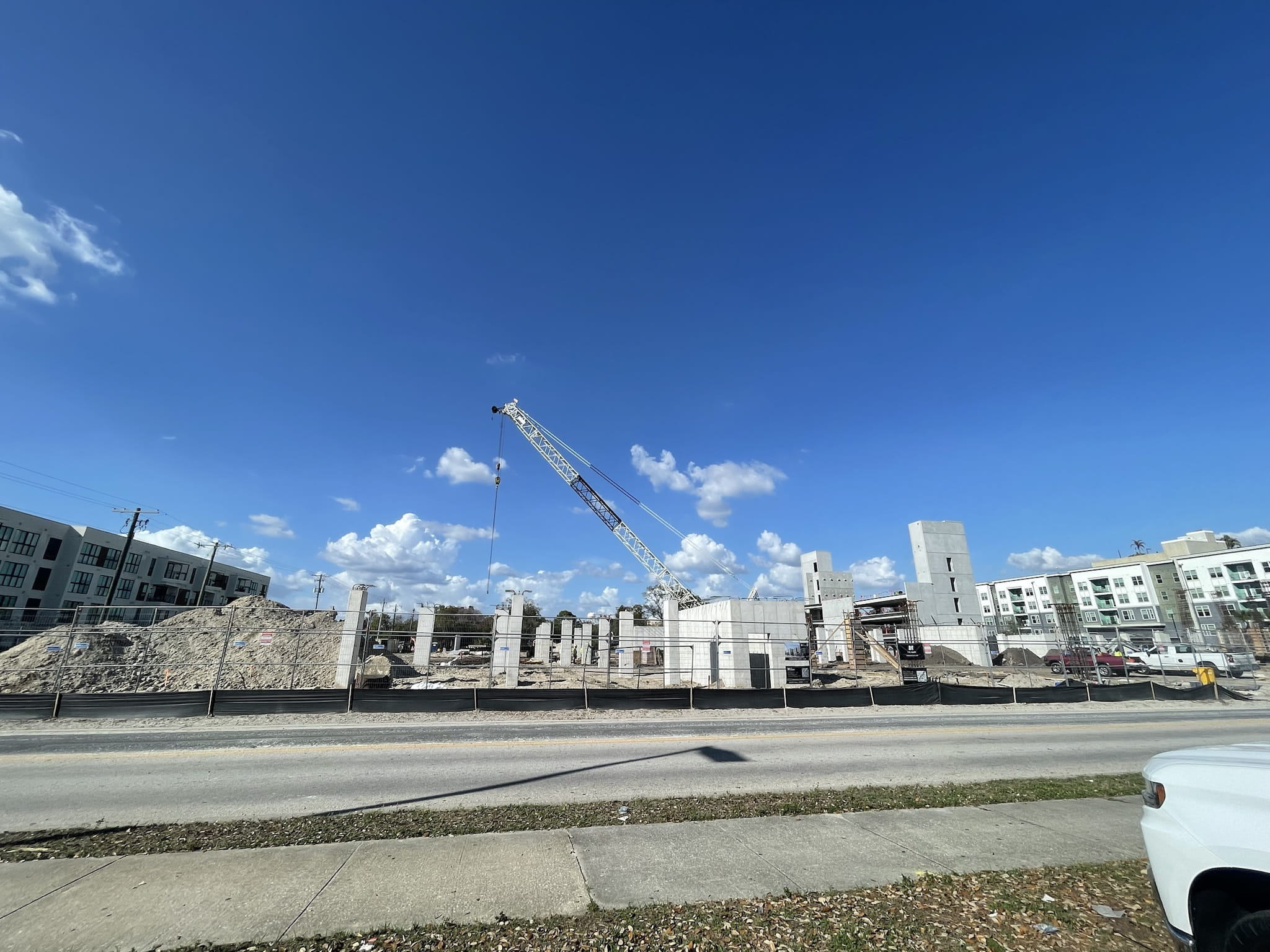 Construction Advances on Hub Tampa Fowler & The Mark Tampa, Set to Add 2,000 Beds Near USF